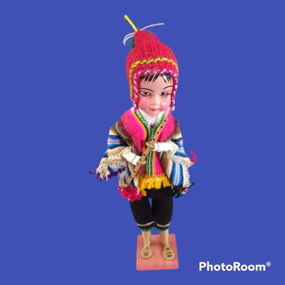 Vintage Peruvian flute player doll - Picture 5 of 6